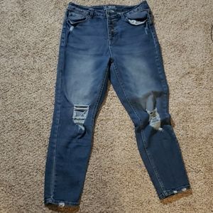 Womens High Rise Skinny Jean